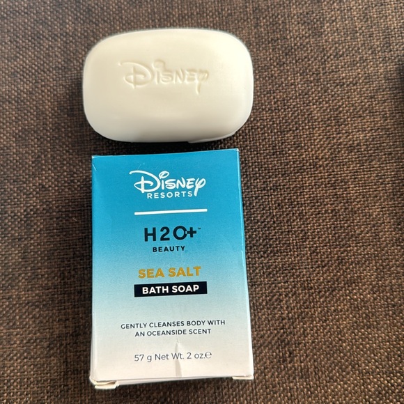 Four Disney H20+ Beauty travel size bathroom items ~ Unused - Picture 3 of 7